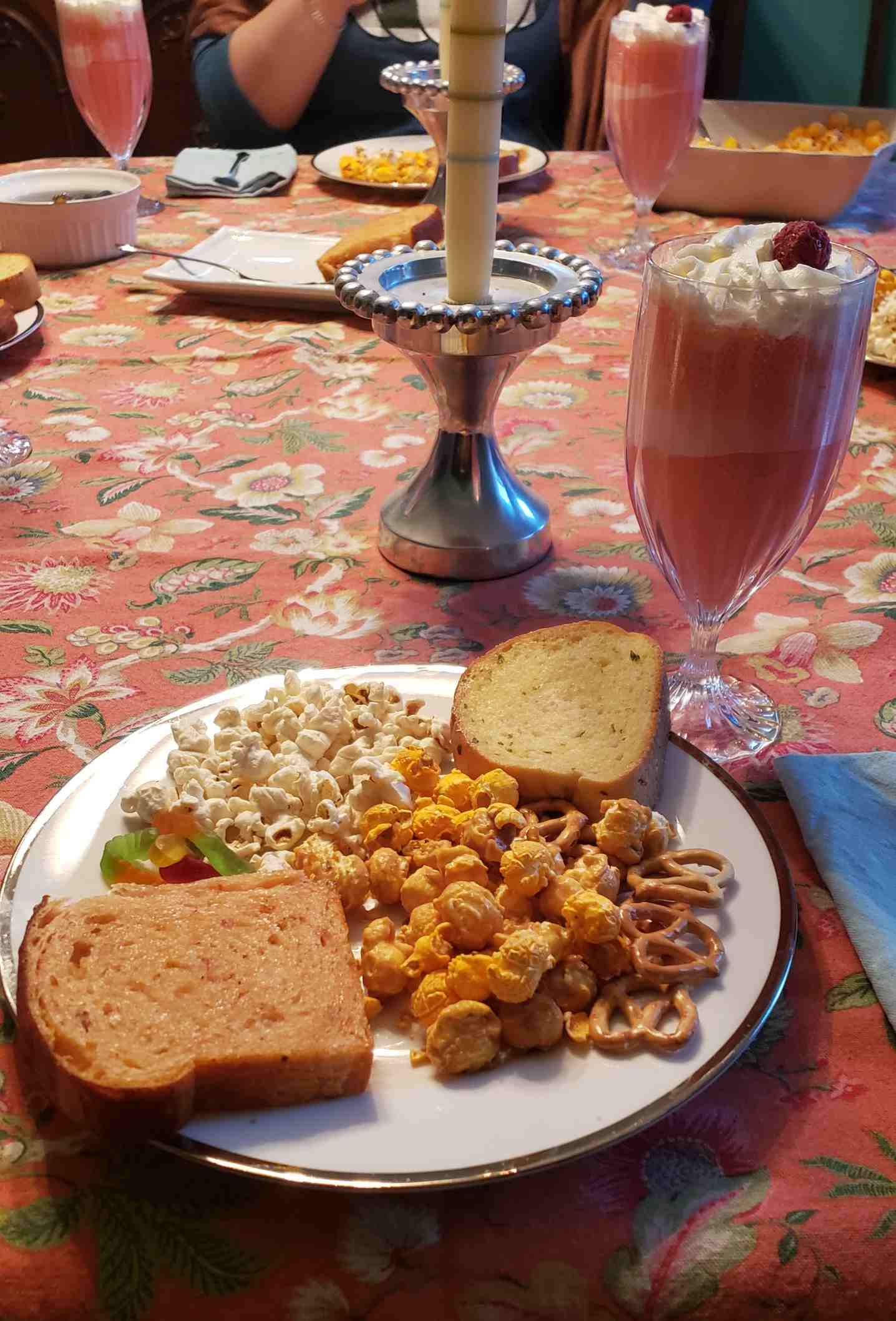 2020-11-26 Thanksgiving Dinner plate.jpg